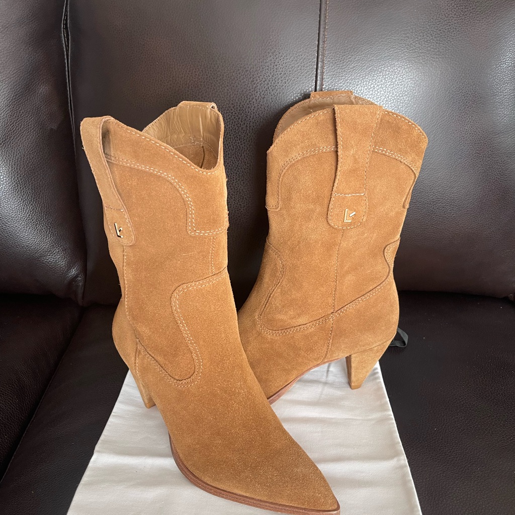 New Larroude Thelma Suede Heeled Boots